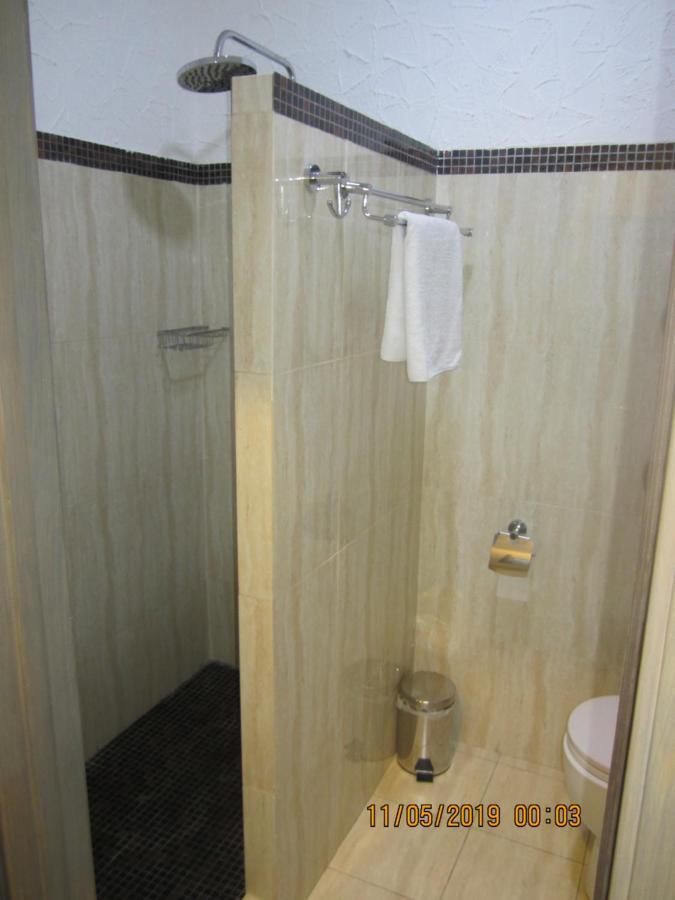 Resident Hotel Almaty Luaran gambar