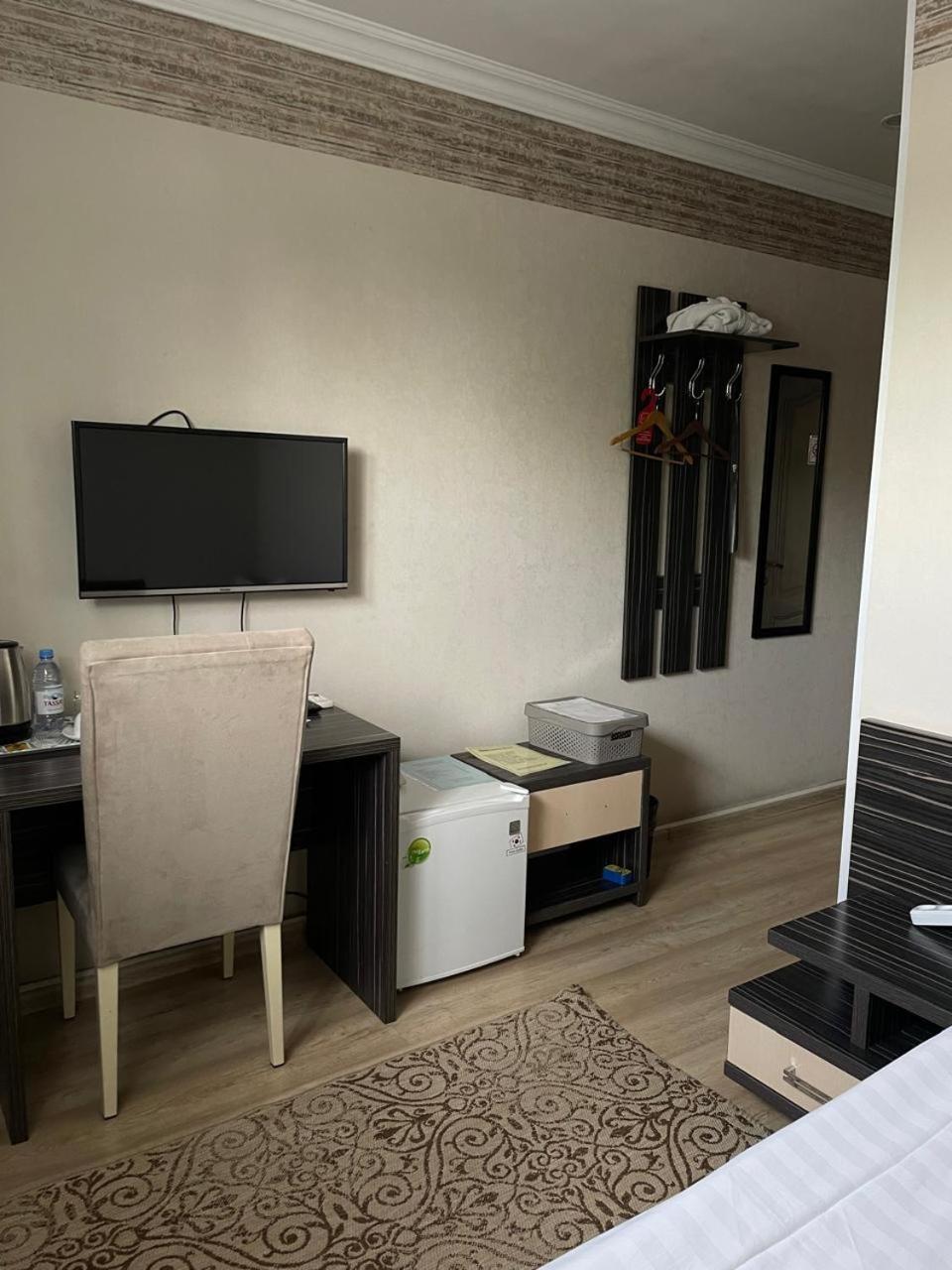 Resident Hotel Almaty Luaran gambar