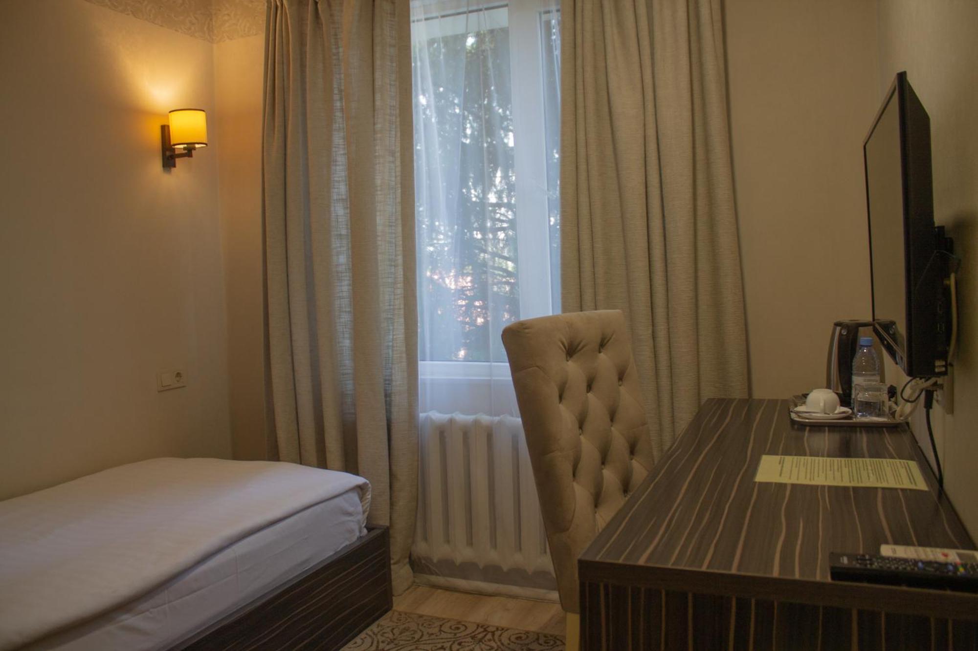 Resident Hotel Almaty Luaran gambar
