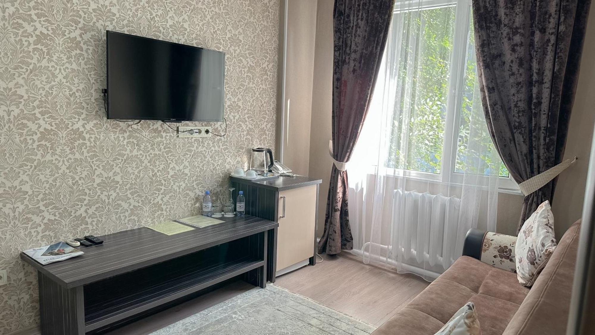 Resident Hotel Almaty Luaran gambar