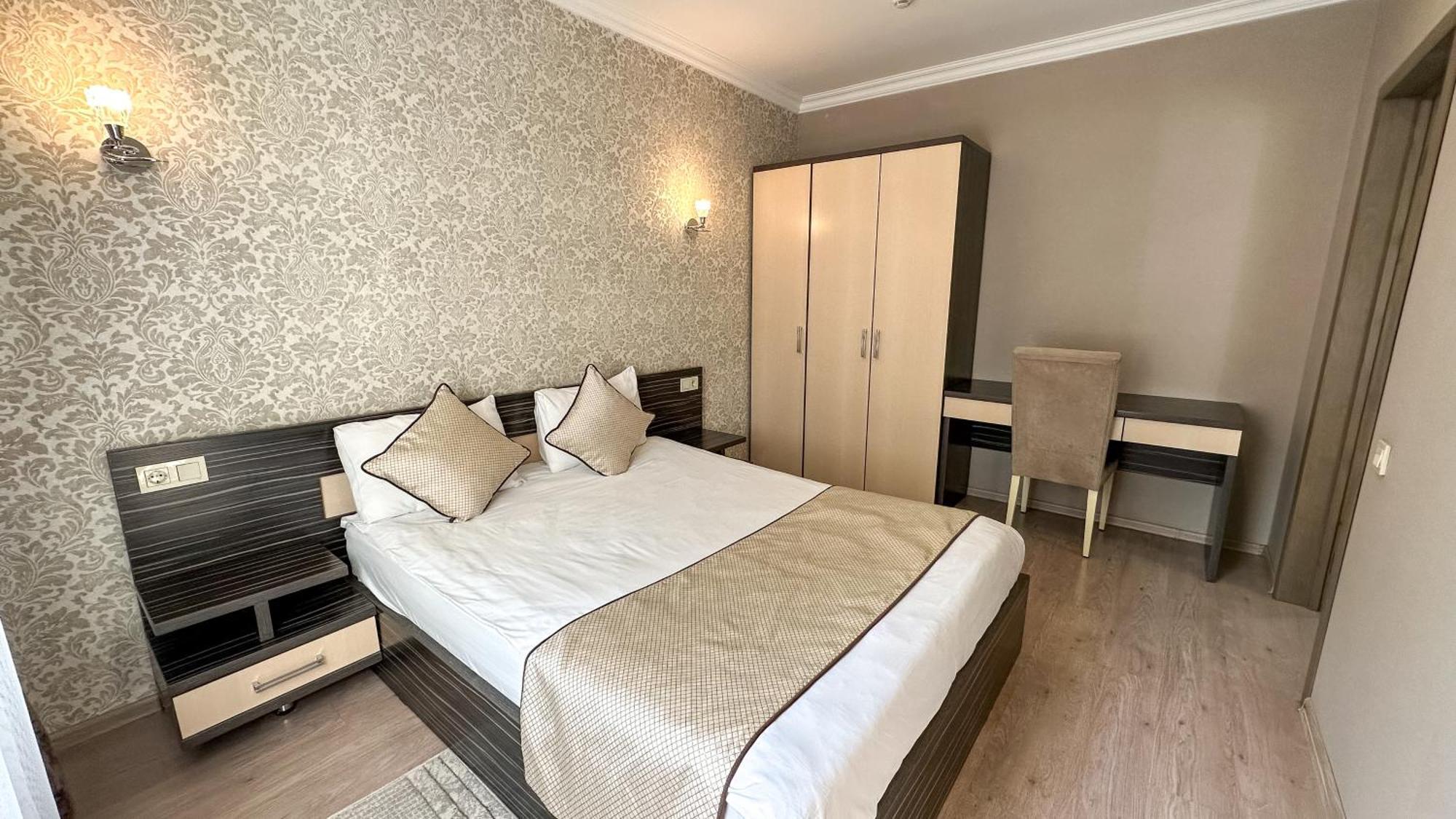 Resident Hotel Almaty Luaran gambar